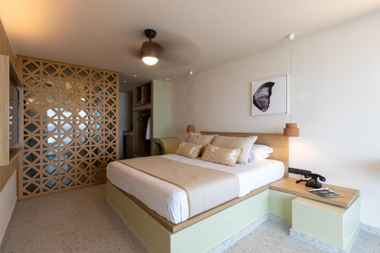 Kouros Exclusive Hotel & Suites - Adults Only Faliraki Exteriör bild