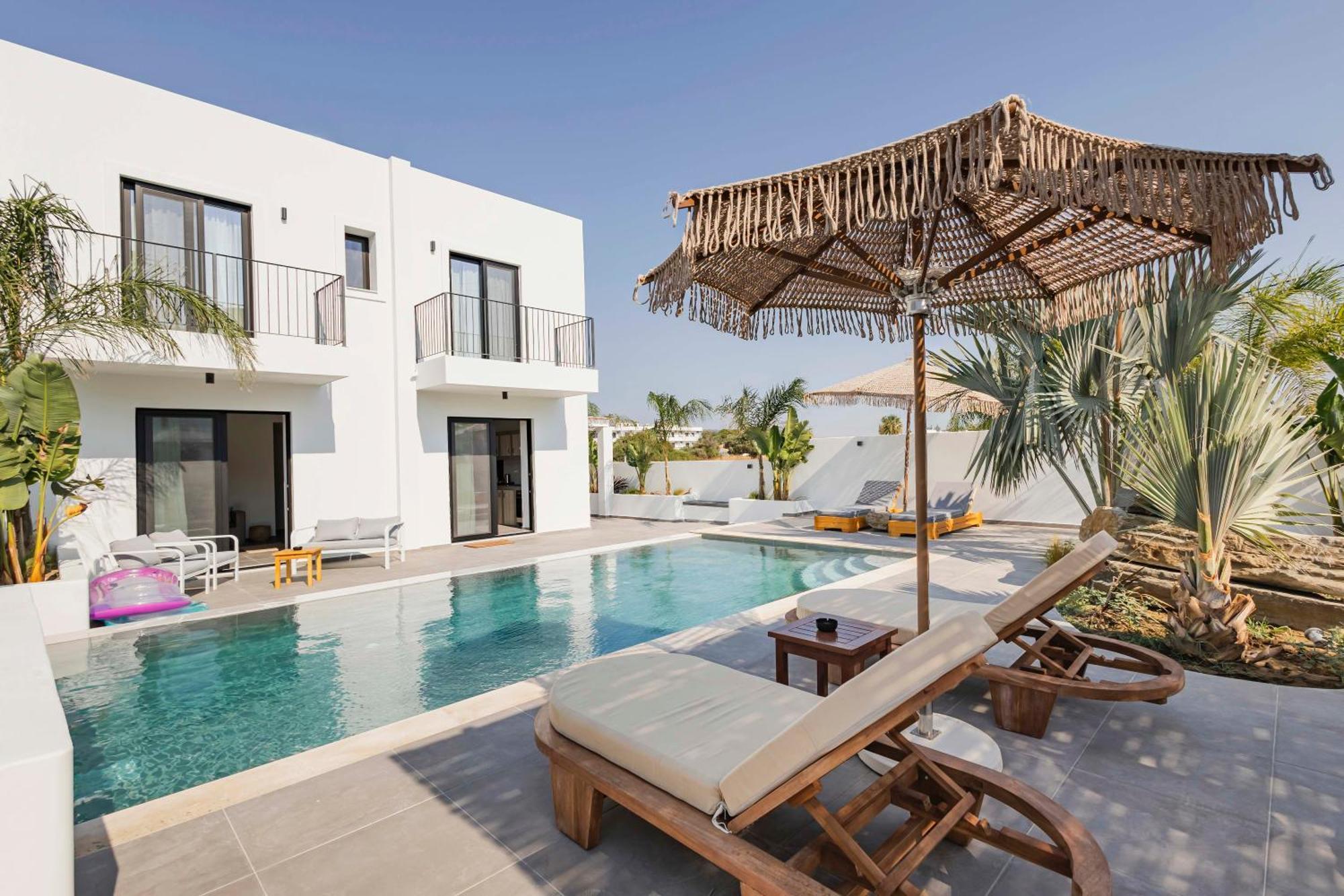 Kouros Exclusive Hotel & Suites - Adults Only Faliraki Exteriör bild